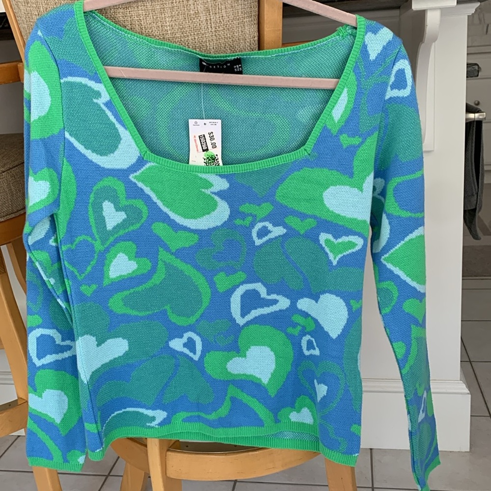 Heart pattern sweater